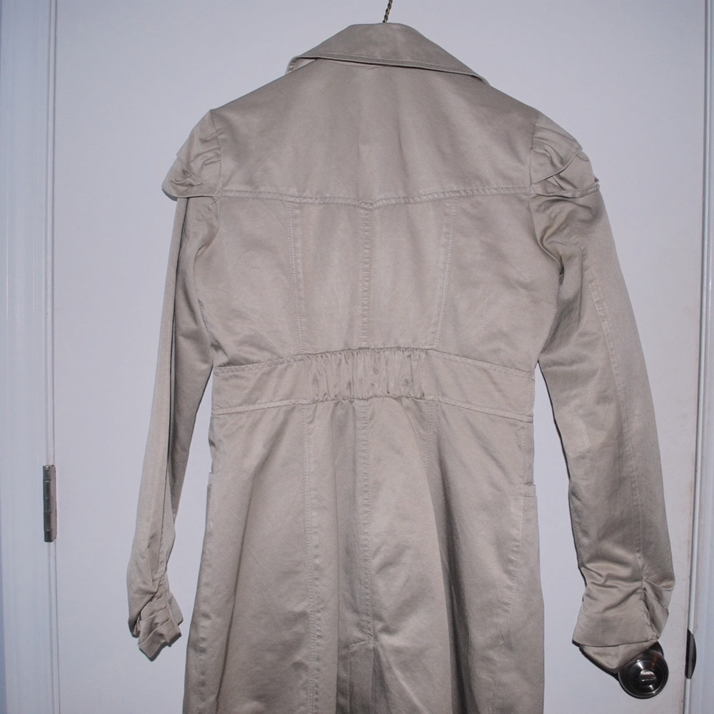 Kut From The Kloth Cute Midlength Trench Coat. - Picture 4 of 4